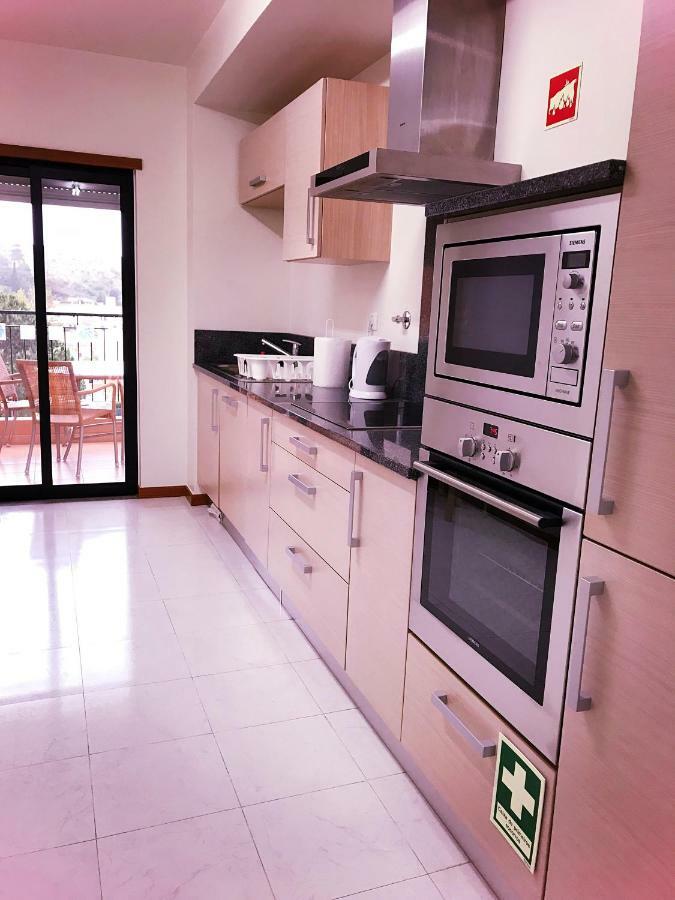 Luxury Apartment In Praia Da Luz Exterior photo